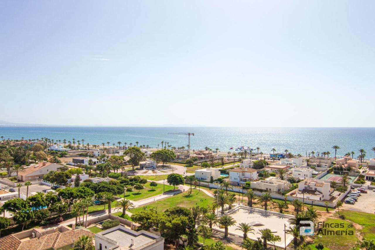 Atico Las Gaviotas R&R Apartment Roquetas de Mar Bagian luar foto